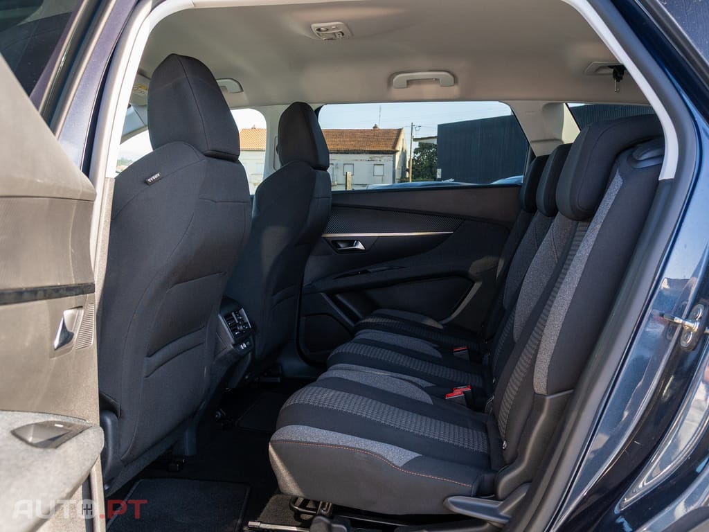 Peugeot 5008 1.5 BlueHDi Active