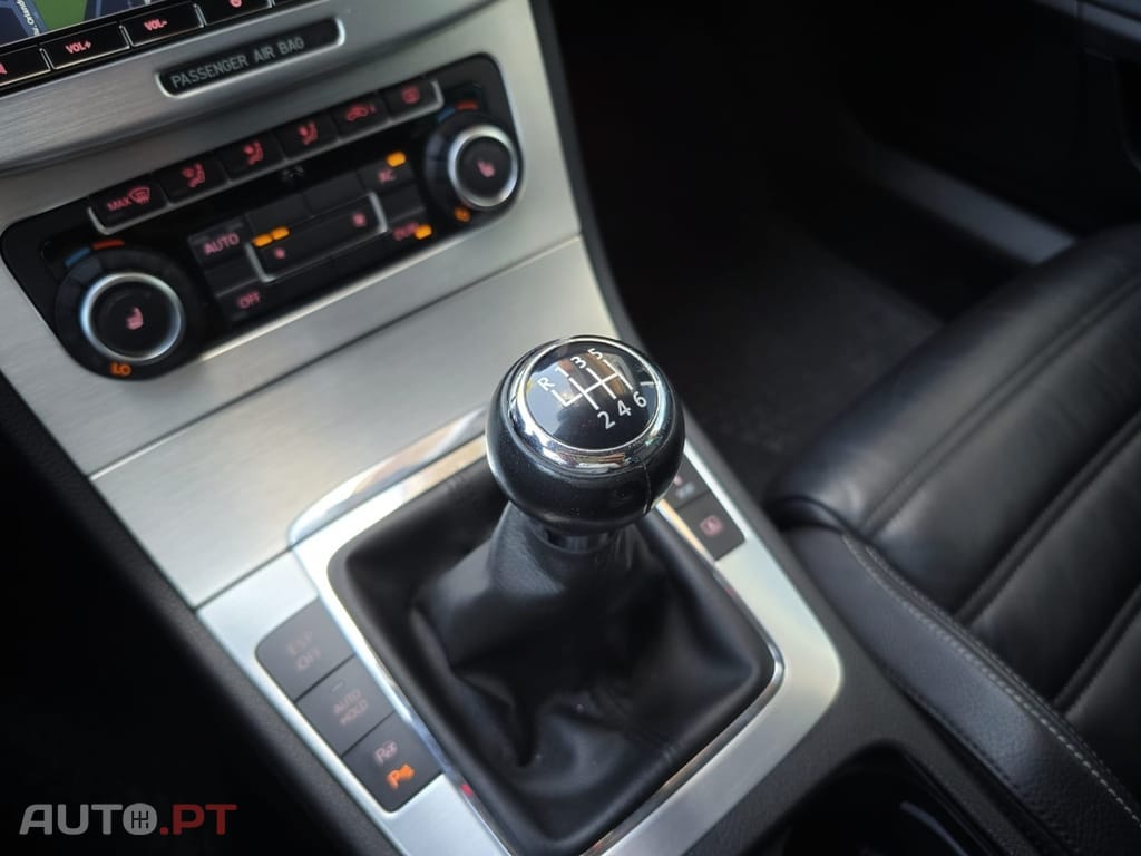 Volkswagen Passat CC 2.0 TDi