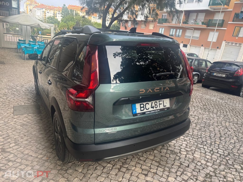 Dacia Jogger 1.6 Hybrid SL Extreme 7L