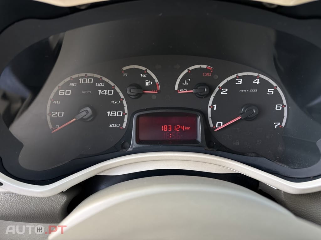 Ford KA 1.2 Titanium