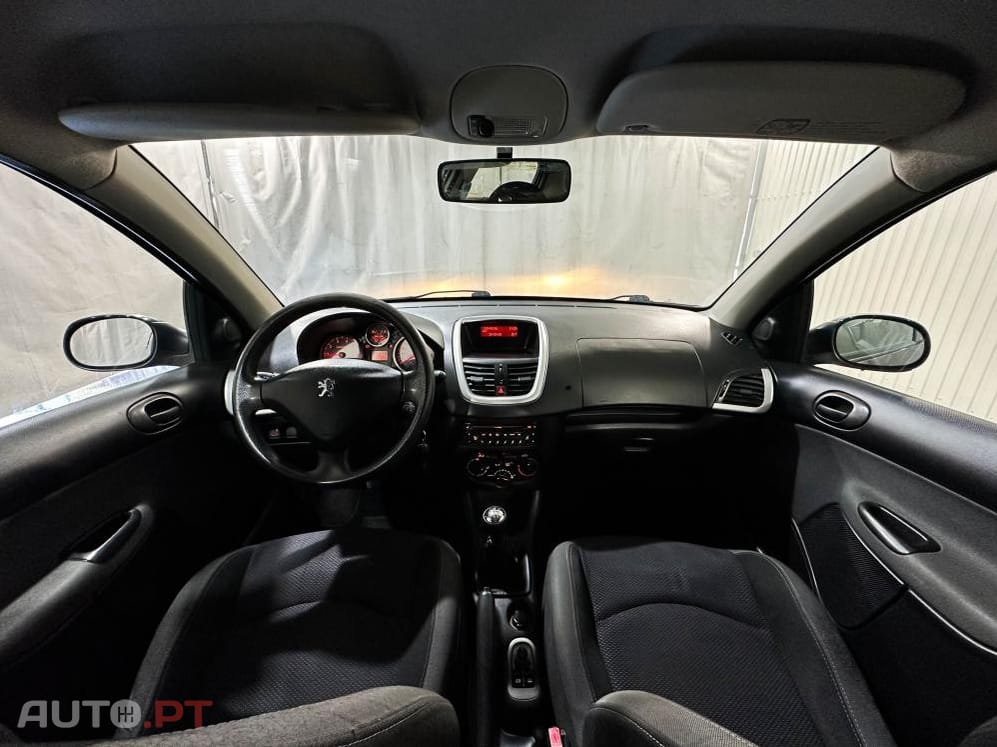 Peugeot 206 1.1i 60cv Sport Line