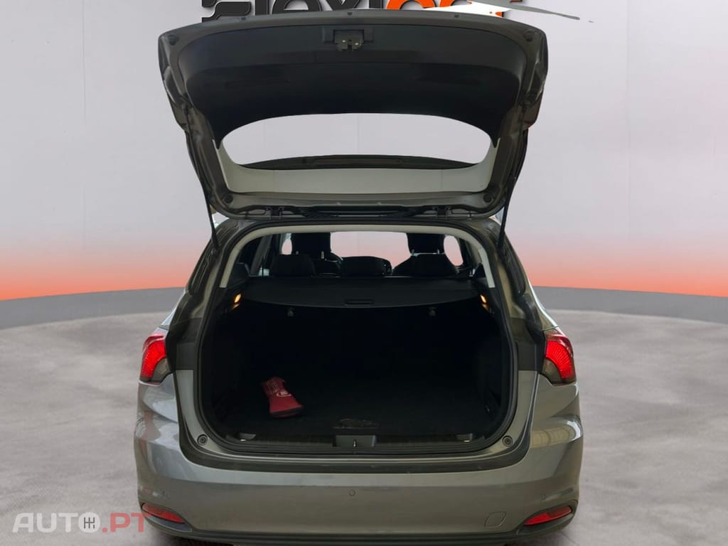 Fiat Tipo Station Wagon 1.6 M-Jet Lounge