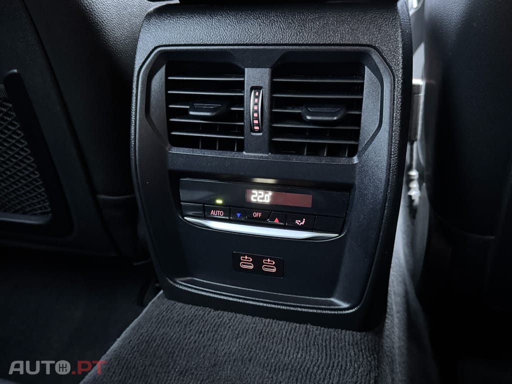 BMW 320 e Touring Auto