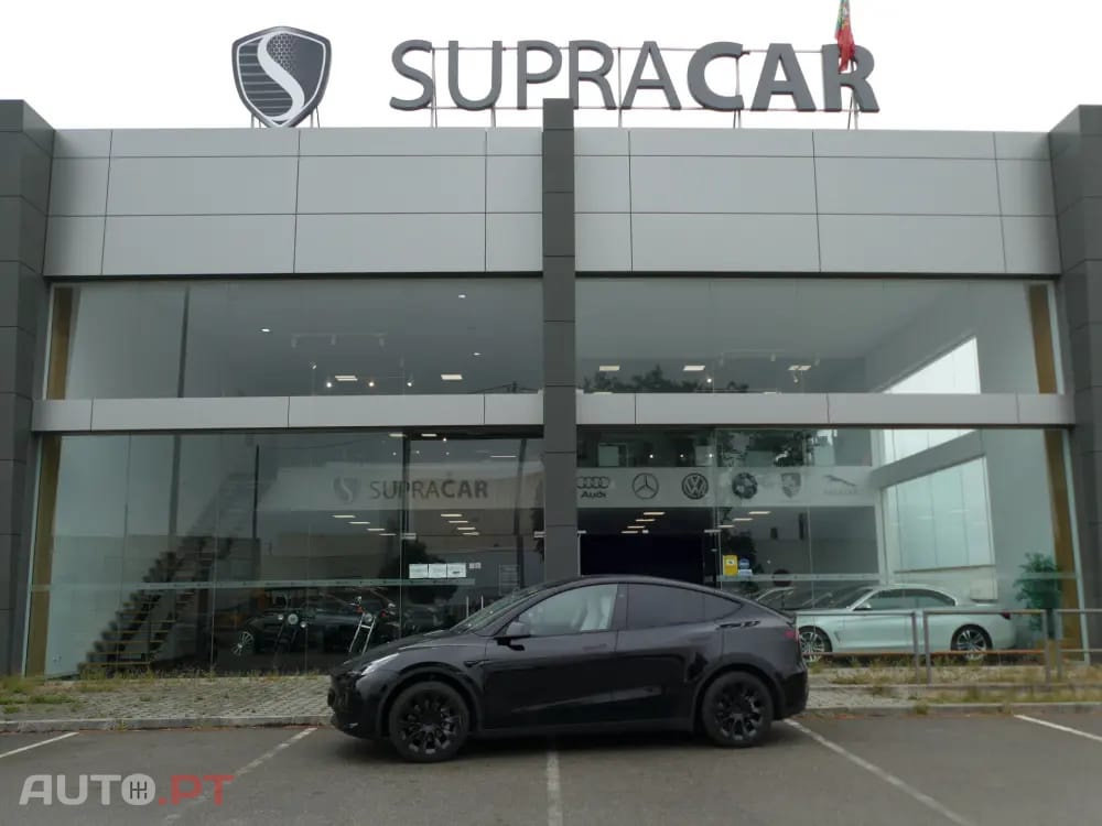 Tesla Model Y Tração Traseira