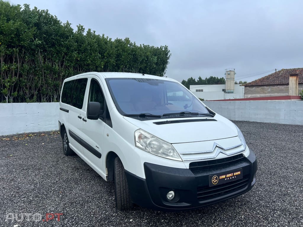 Citroen Jumpy 2.0 HDi L2H1Semi-Vidrada
