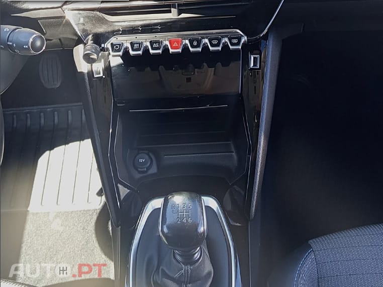 Peugeot 208 Puretech Allure