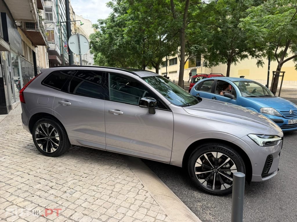 Volvo XC60 2.0 T6 PHEV Plus Bright AWD