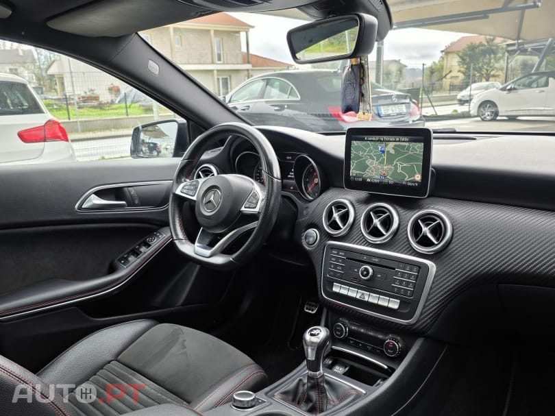Mercedes-Benz A 180 d AMG Line