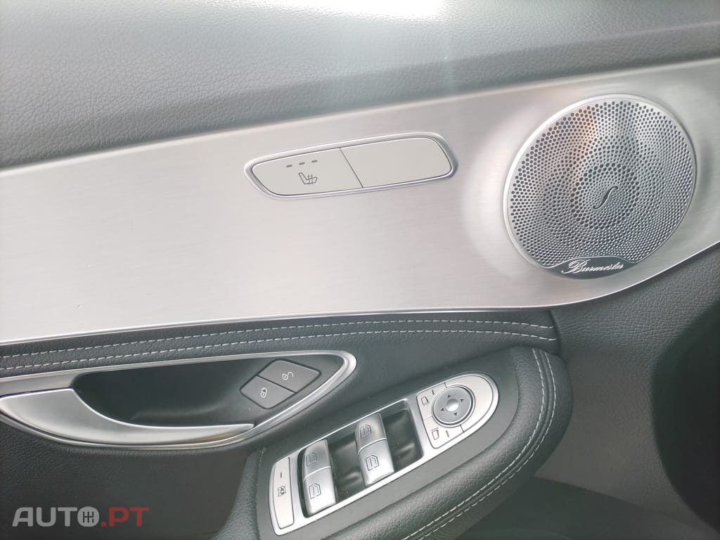 Mercedes-Benz C 300 Bluetec Hybrid