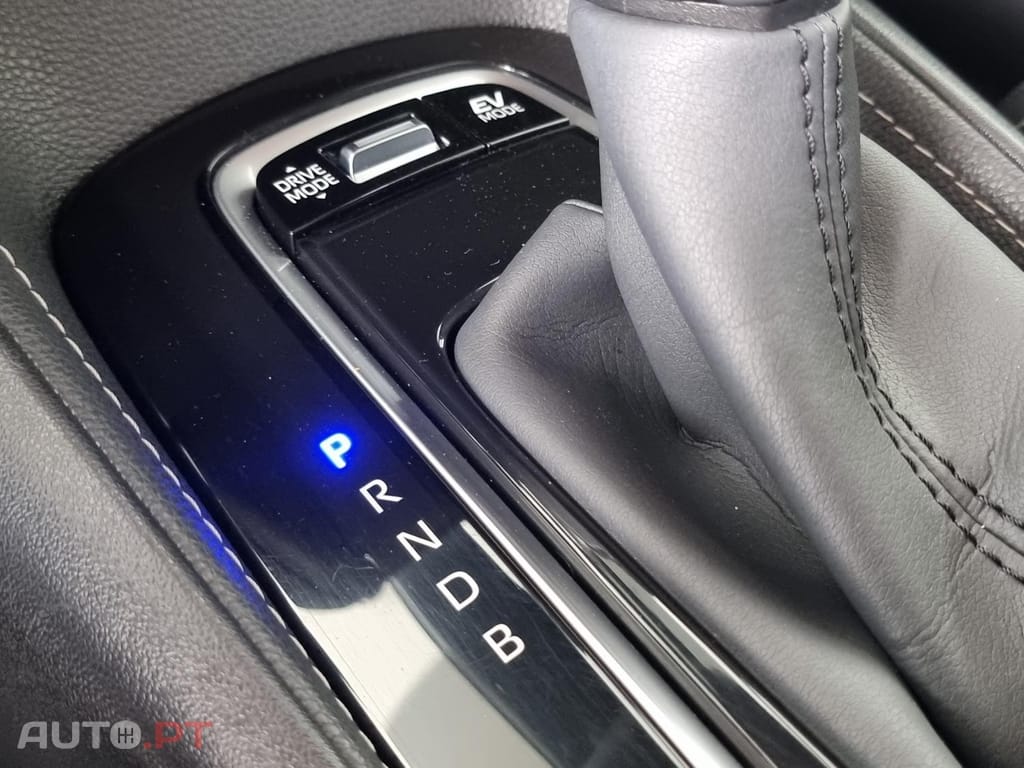 Toyota Corolla 1.8 Hybrid Comfort+P.Sport