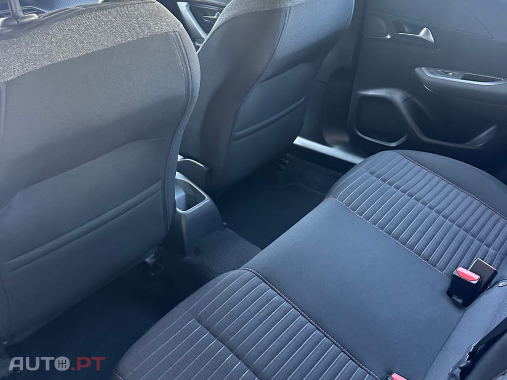 Peugeot 2008 1.5 BlueHDi Active Pack