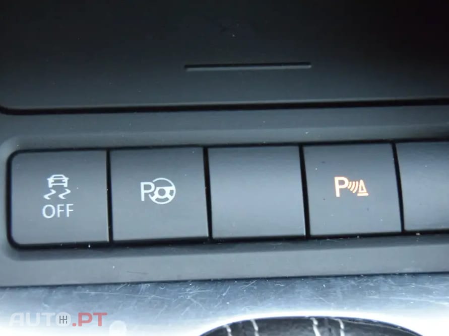 Volkswagen Golf Variant 2.0 TDi Highline DSG