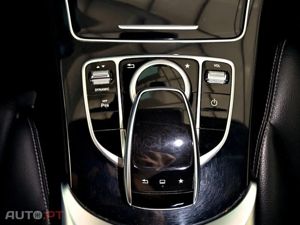 Mercedes-Benz C 300 BlueTEC Hybrid AMG Line
