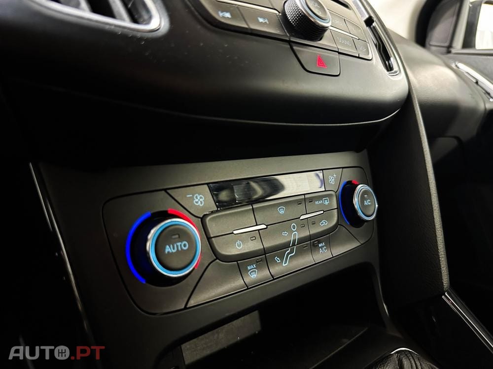 Ford Focus 1.5 EcoBlue S&S Aut. TITANIUM