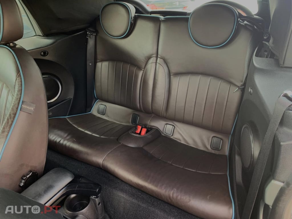 MINI Cabrio Cooper D