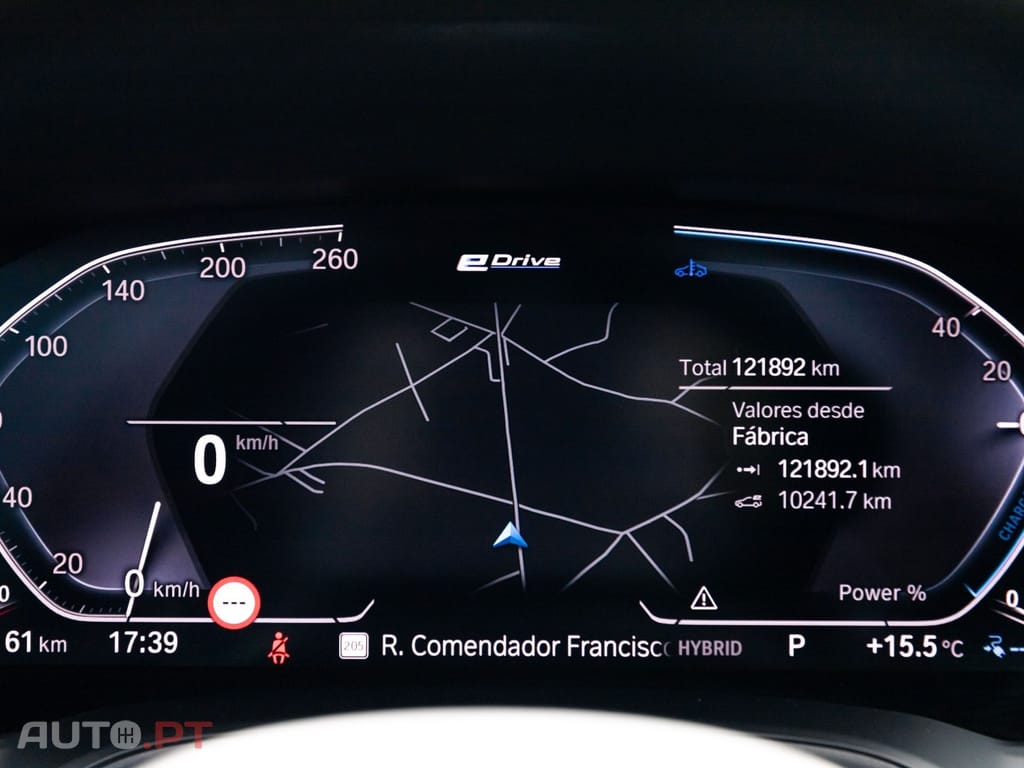 BMW 330 e iPerformance Pack M