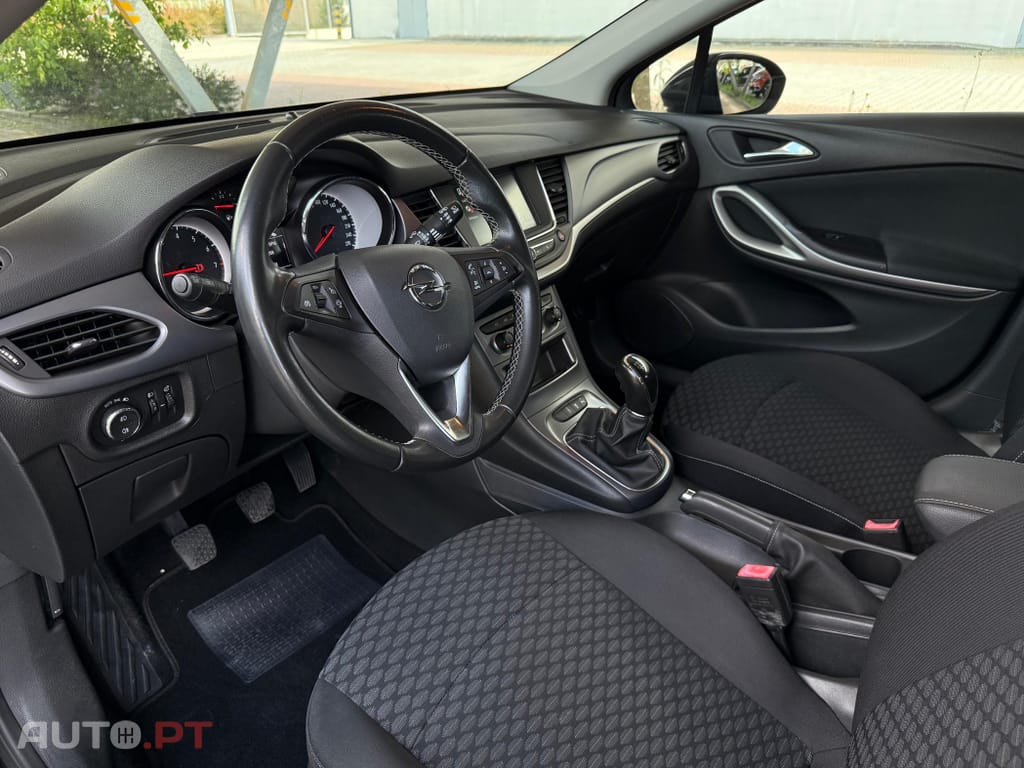 Opel Astra 1.0 Innovation S/S