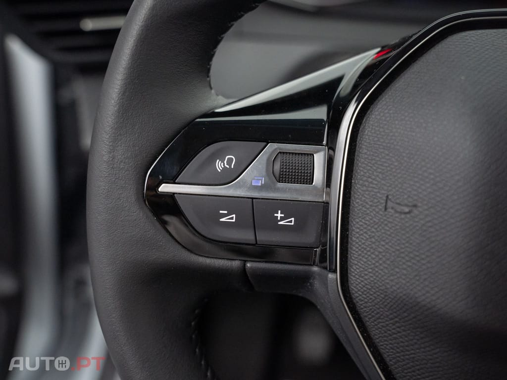 Peugeot 208 1.2 PureTech Active