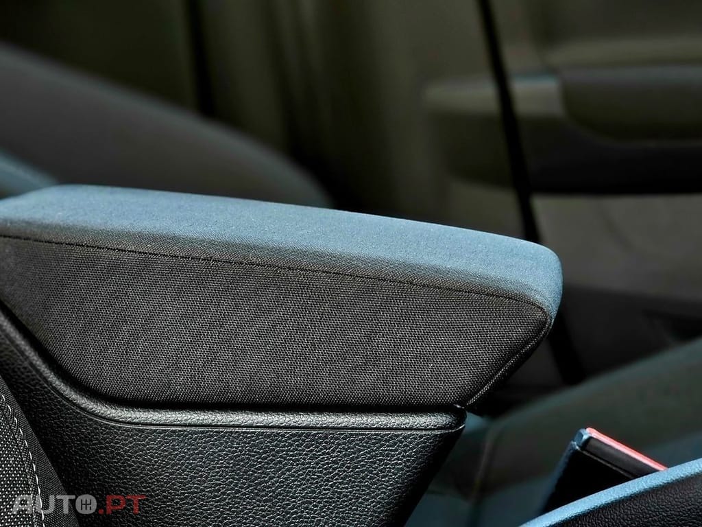 Volkswagen Polo 1.0 TSI Confortline DSG