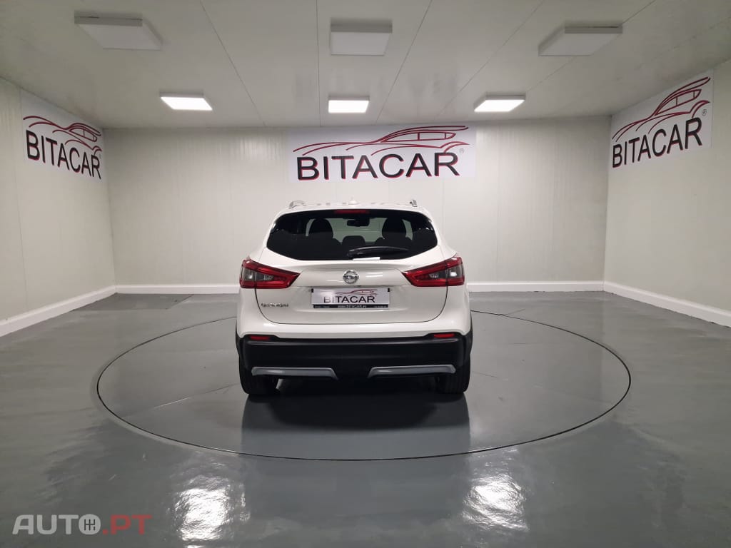 Nissan Qashqai 1.5 dCi N-Connecta