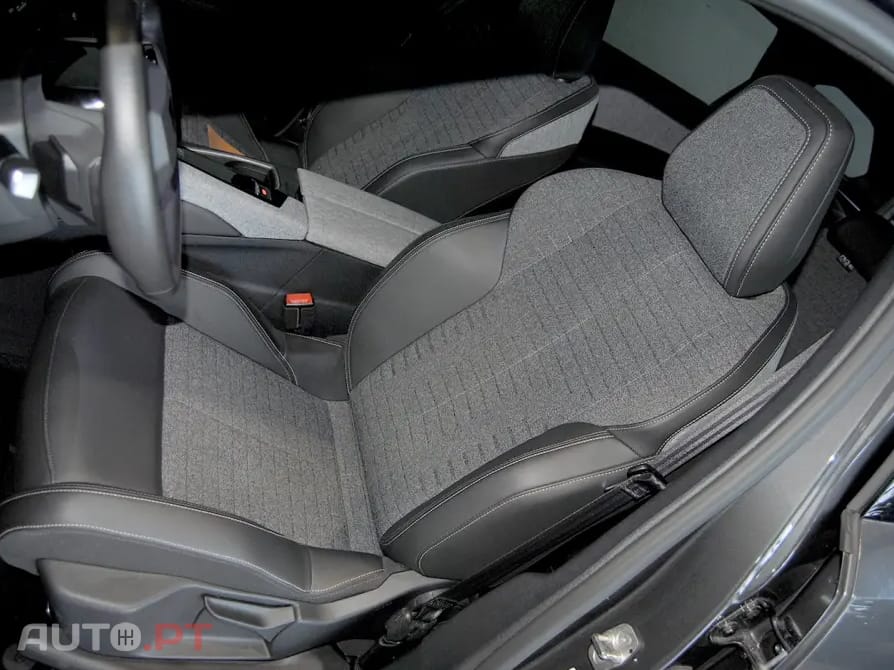 Peugeot 5008 1.2 Hybrid Allure e-DCS6