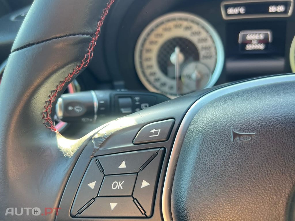 Mercedes-Benz A 180 d AMG Line