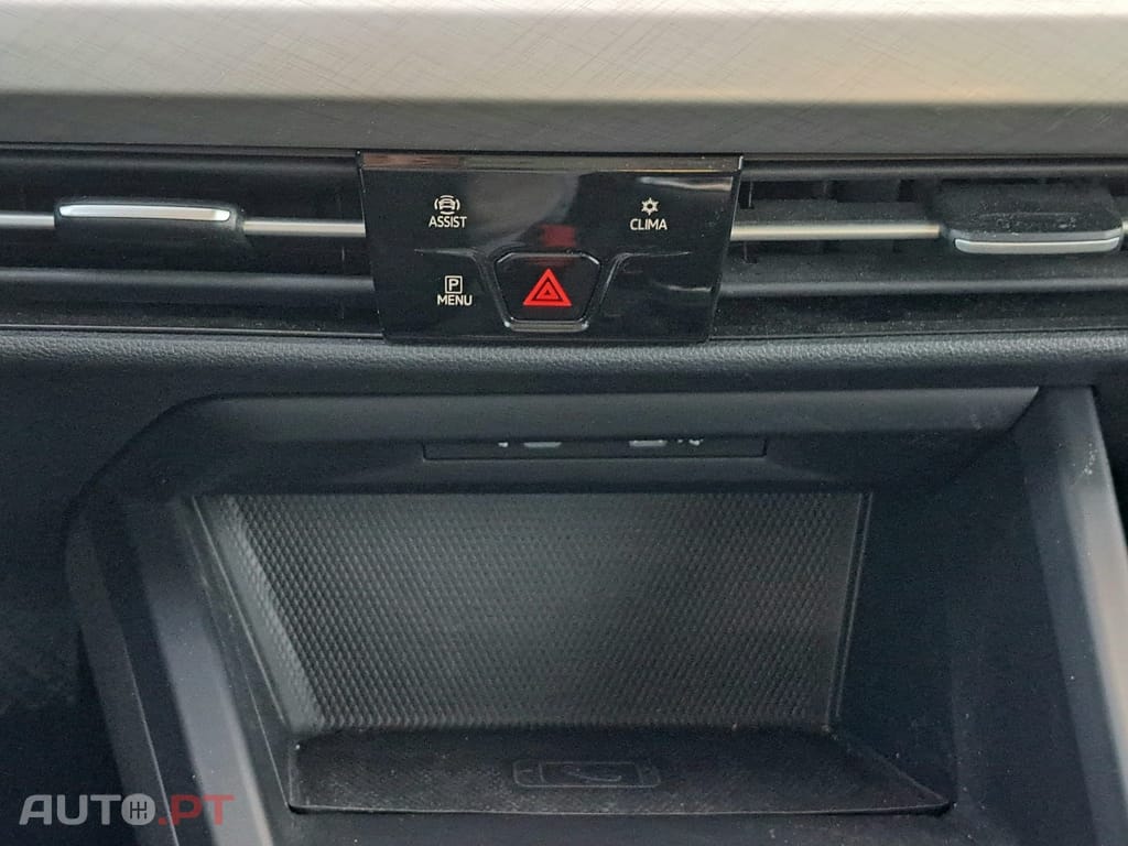 Volkswagen Golf 1.0 TSI Life