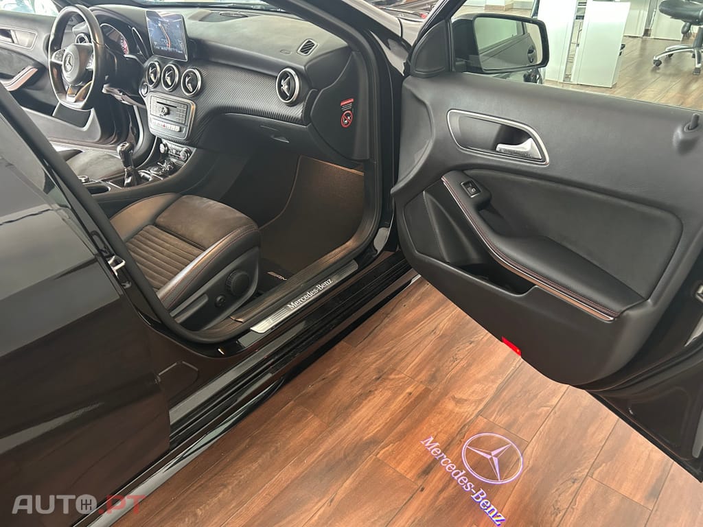 Mercedes-Benz A 200 d AMG Line