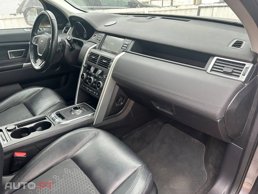 Land Rover Discovery Sport 2.0 TD4 HSE -Automatico