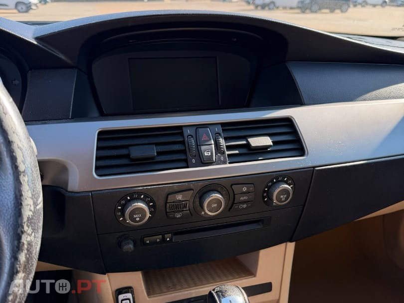 BMW 525 E60