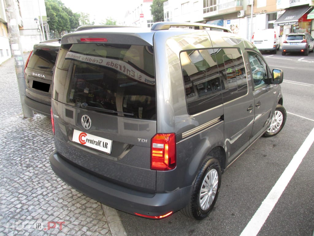 Volkswagen Caddy KingCab 2.0 TDI Business DSG
