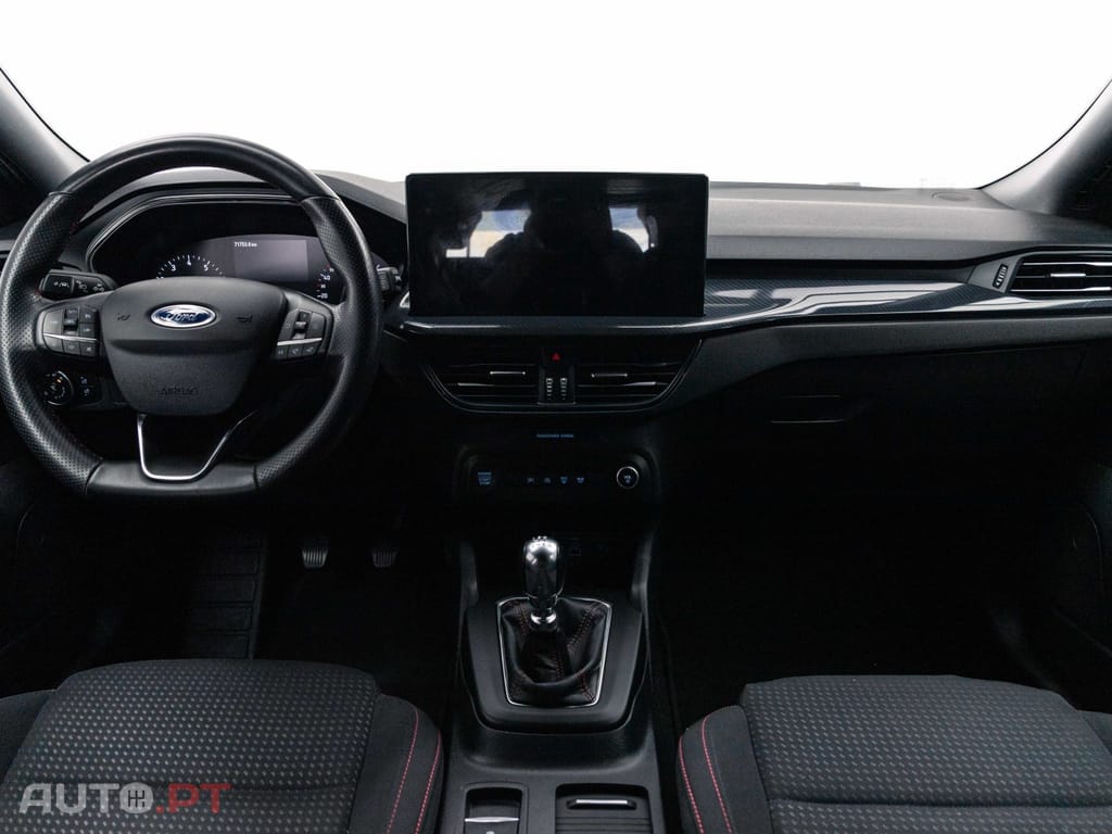 Ford Focus SW 1.0 EcoBoost MHEV ST-Line