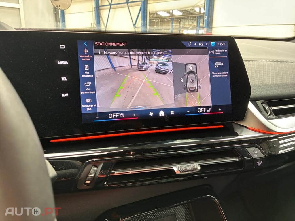 BMW iX2 eDrive20 Pack Desportivo M