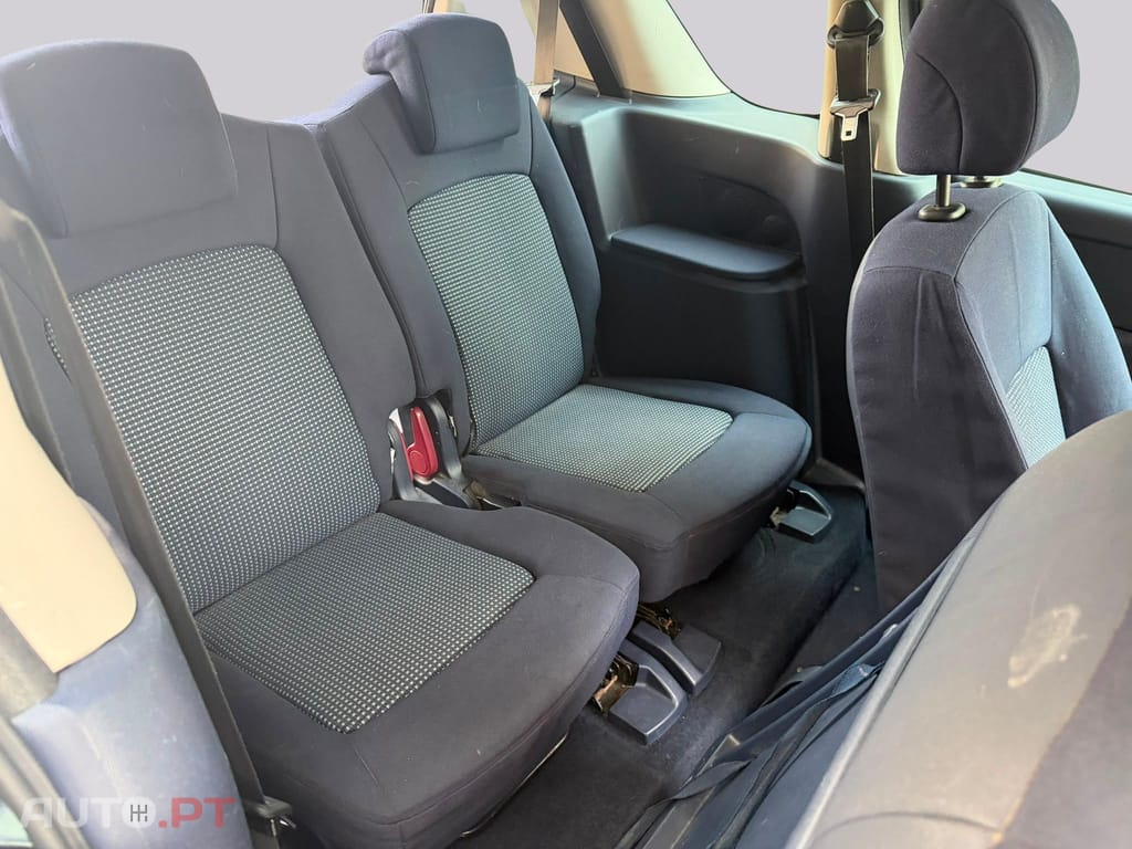 Peugeot 1007 1.5 Hdi 