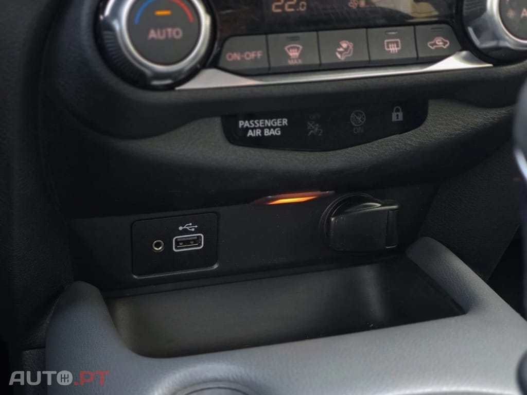 Nissan Juke 1.0 DIG-T N-Connecta