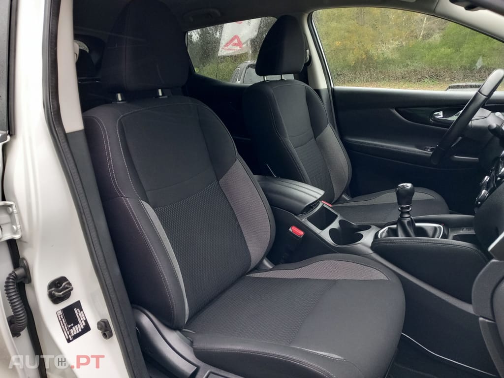 Nissan Qashqai 1.5 dCi N-Connecta Led