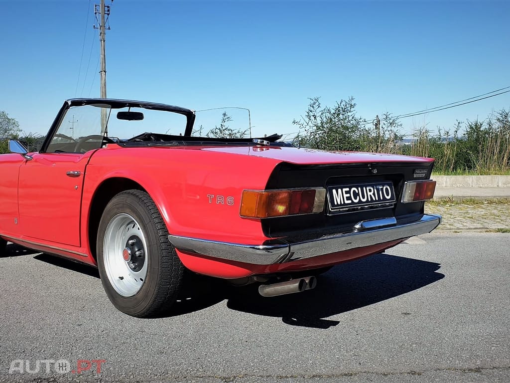 Triumph TR6 PI
