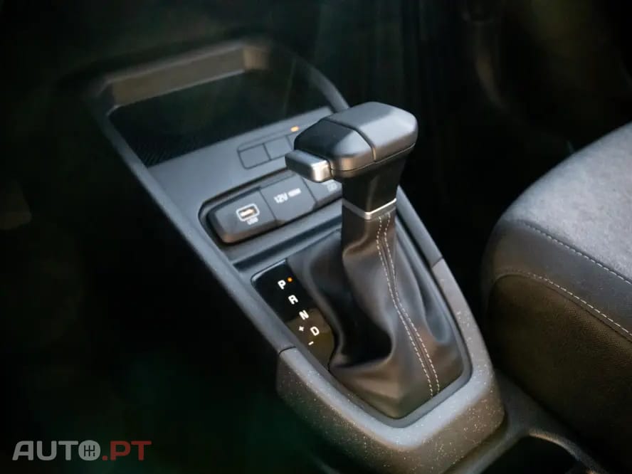 Kia Stonic 1.0 T-GDi Tech 7DCT
