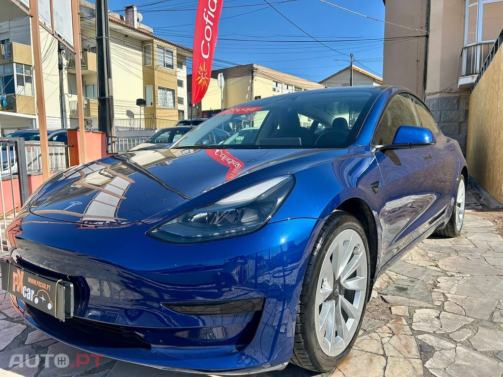 Tesla Model 3 Standard Range Plus RWD