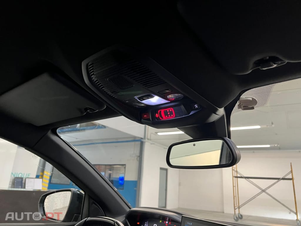 Peugeot 5008 1.5 BlueHDi Allure Pack EAT8