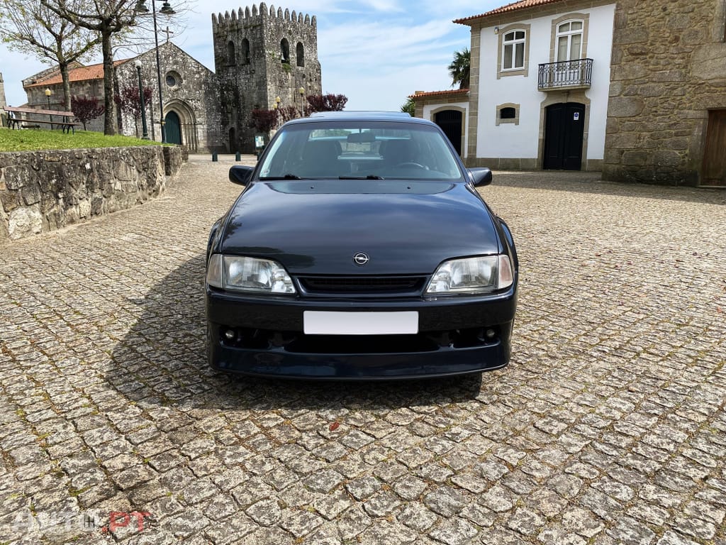 Opel Omega 3.0 24v Evolution 500