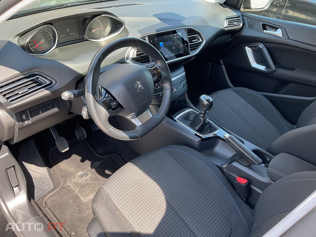 Peugeot 308 1.5 BlueHDi Style