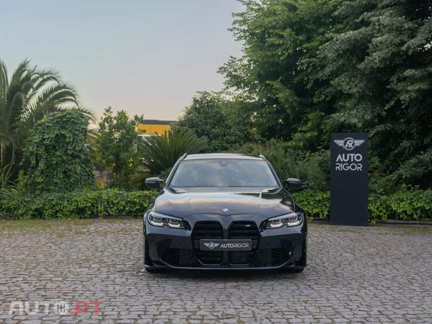 BMW 320 PACK M - LOOK M3