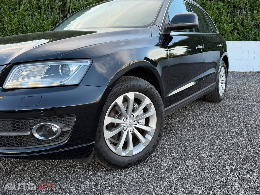 Audi Q5 2.0 TDi Business Line S-line — fotografia 29