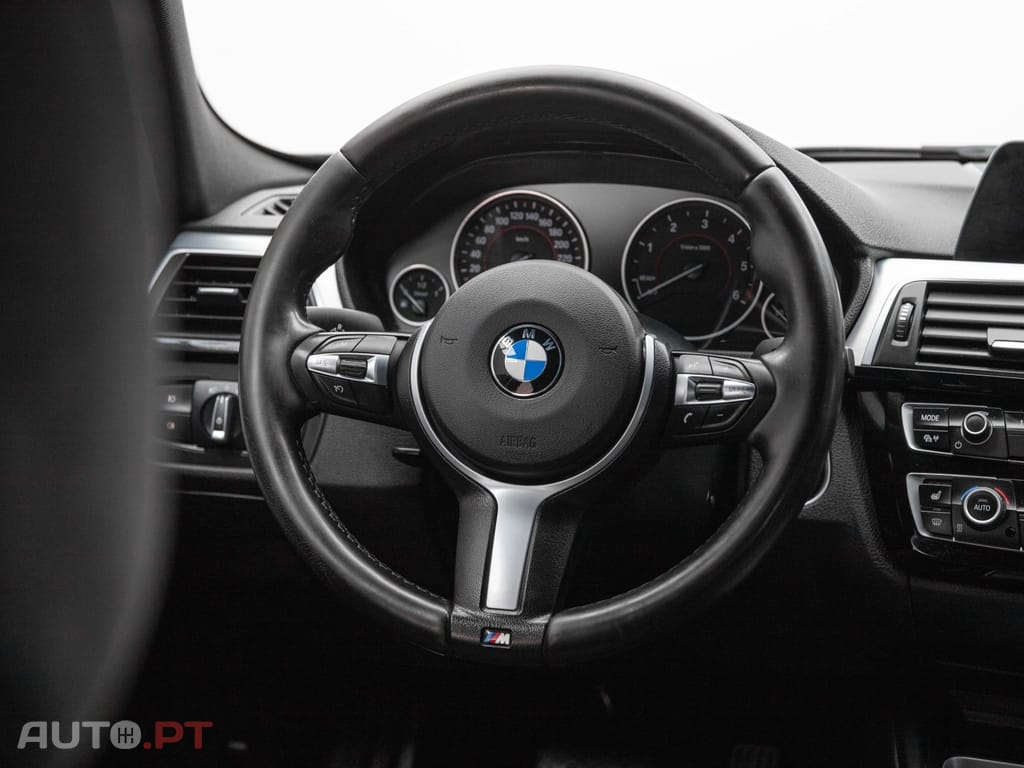 BMW 318 d Touring Pack M Auto