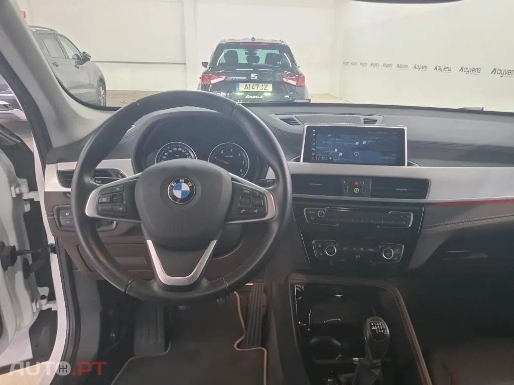BMW X1 16 d sDrive xLine