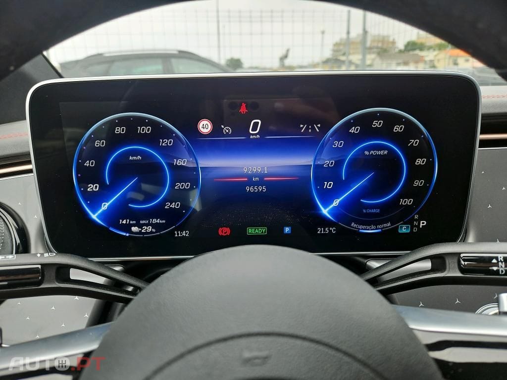Mercedes-Benz EQE 350