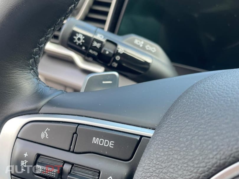 Kia Sportage 1.6 T-GDi HEV+SRF Tech