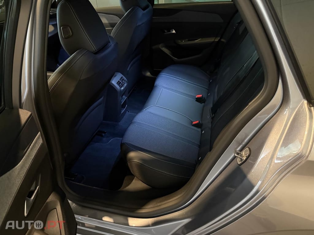 Peugeot 308 SW 1.5 BlueHDi Allure EAT8