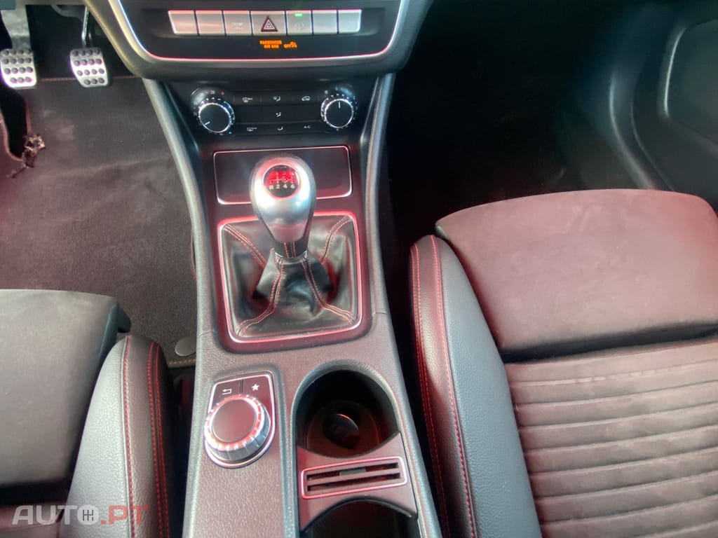 Mercedes-Benz CLA 200 d AMG Line